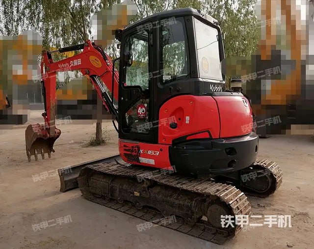 久保田kx1635挖掘机