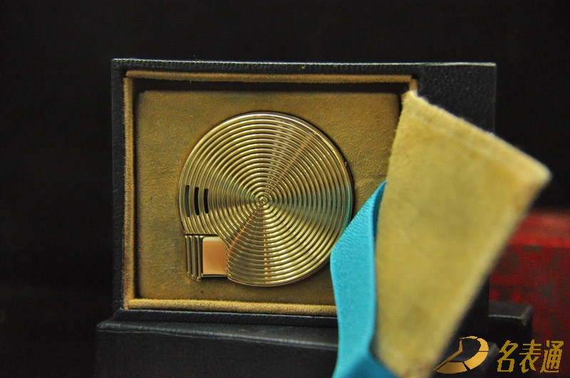 宝格丽18k金打火机