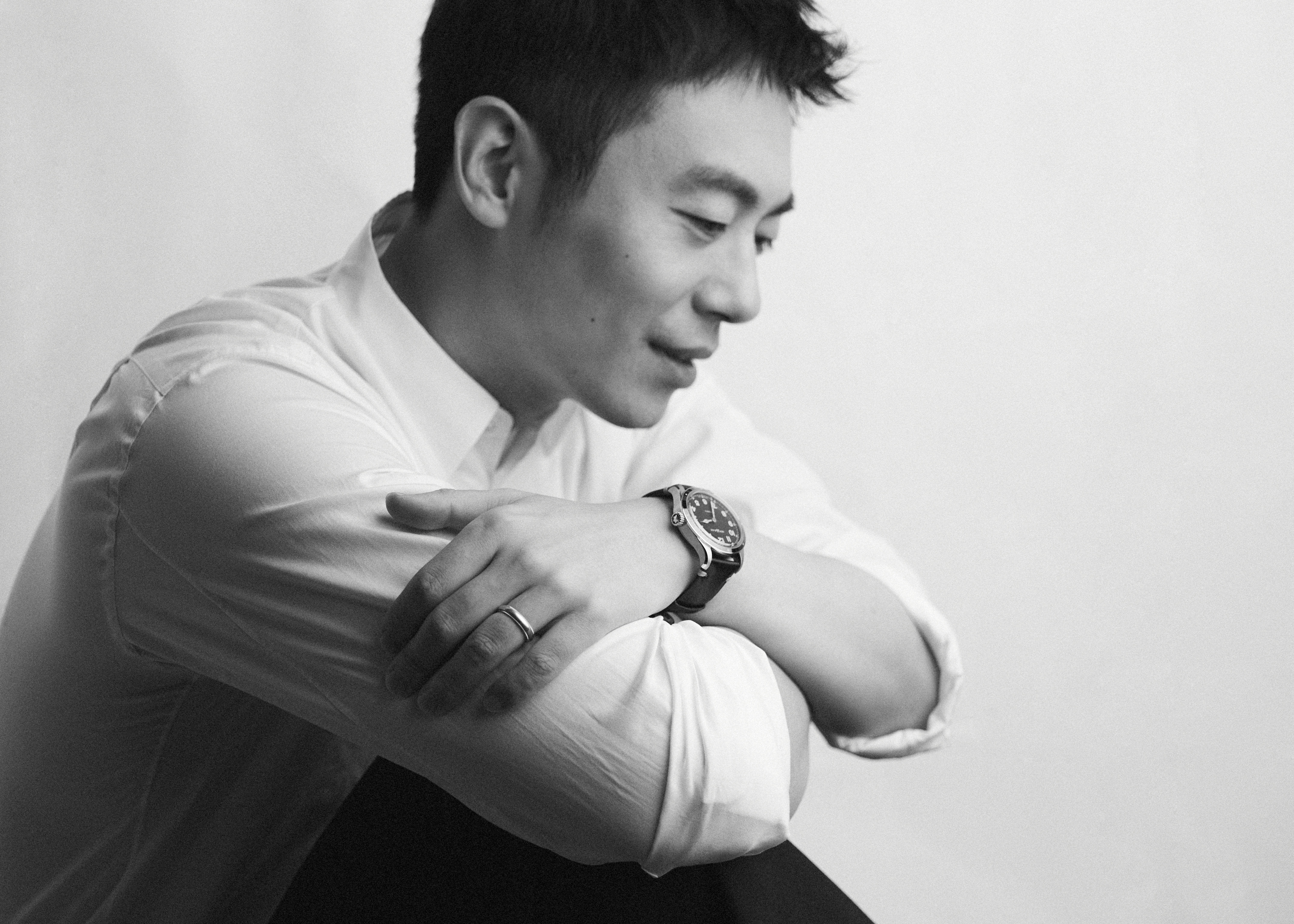 朱亚文近期电影作品《中国医生》,于7月9日全国上映,他饰演广东第一位