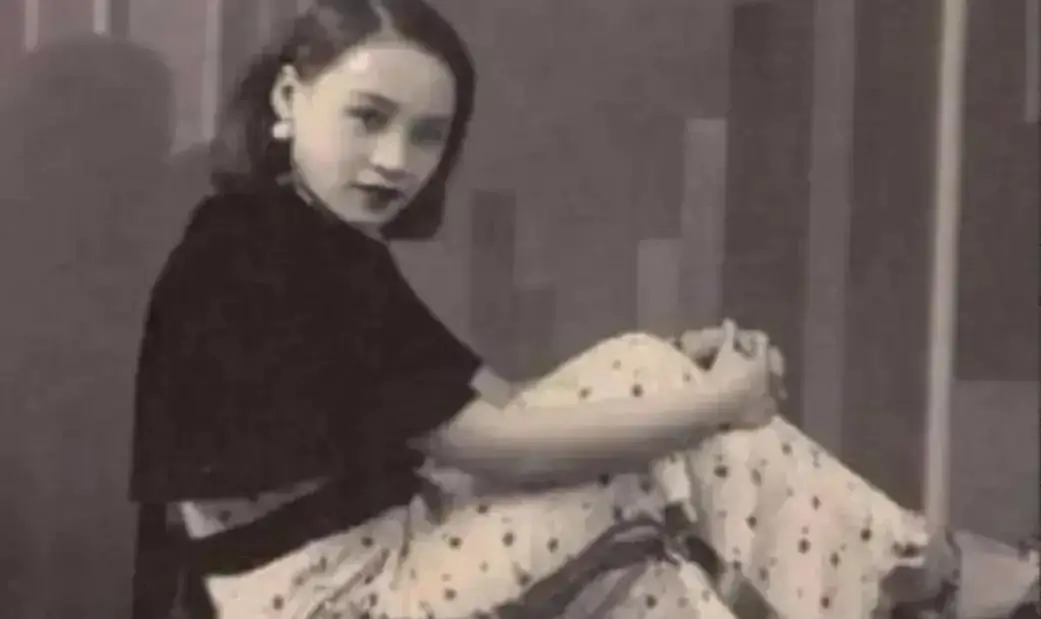 1916年,51岁张作霖娶18岁美女当5姨太,只因她一臂之力稳住东北