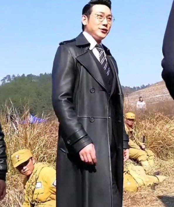 44岁陆毅身材发福严重,胖到怀疑人生,昔日男神形象一去不复返_网友