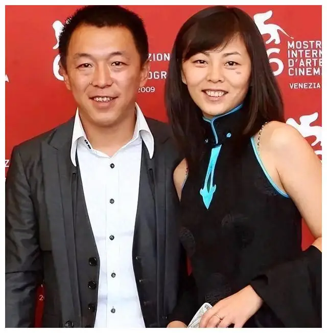 黄渤:我老婆或许不漂亮,却值得我为她放弃100亿!_故事_生活_支持