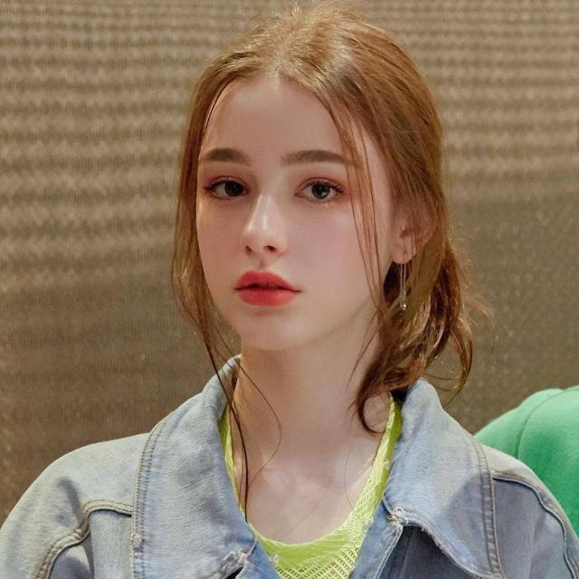 来自俄罗斯的这位90后模特,美的有点犯规,网友直呼神仙颜值_姐姐