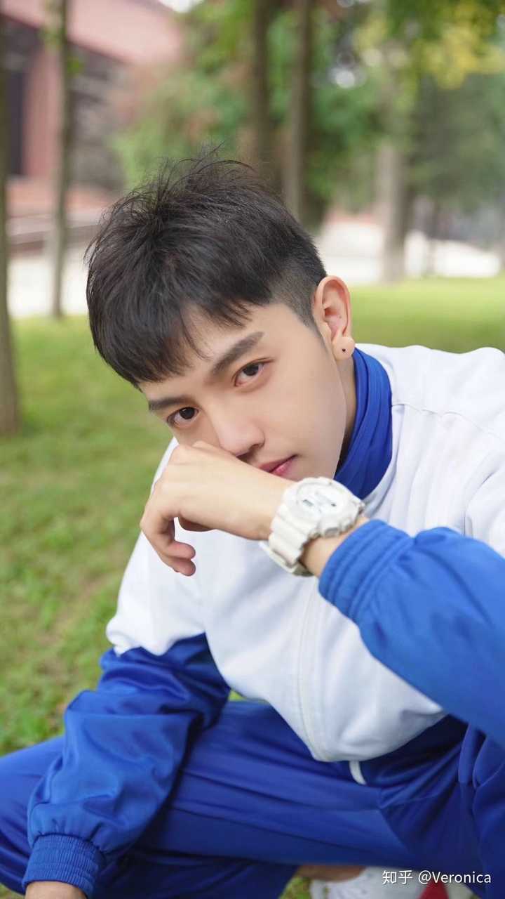 男生长得帅是一种什么体验?