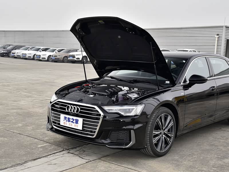 一汽-大众奥迪 奥迪a6l 2022款 45 tfsi quattro 臻选动感型