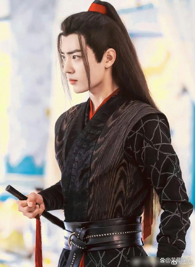 盘点一下哪位男星古装扮相最帅,该选肖战还是王一博或者是杨洋呢