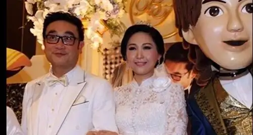 正大董事长谢国民女儿出嫁 泰国总理英拉出席