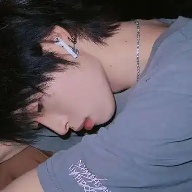 真人男生头像.#氛围感男头 #侧颜 #纯情男高 #男生头像干 - 抖音