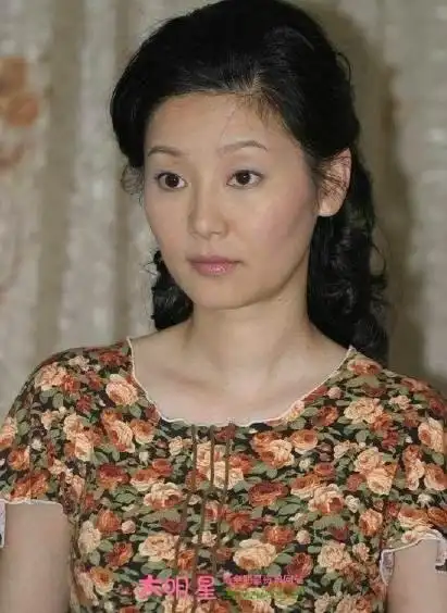 徐帆年轻时泳装,徐帆年轻时好漂亮-图片大观-奇异网