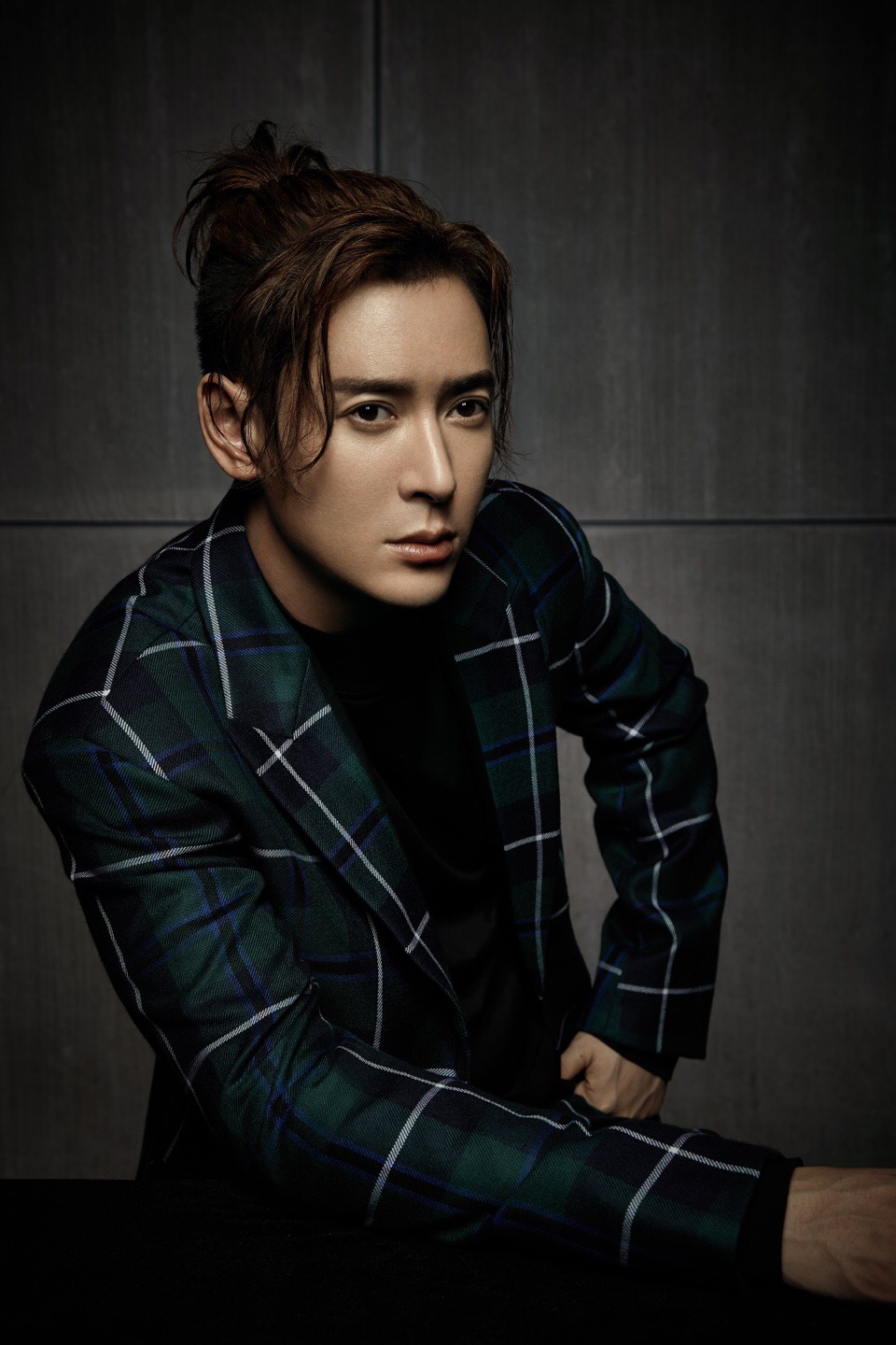 韩栋儒雅帅气写真图片14