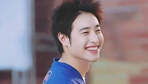 潘玮柏是1980年生人,算下来已经39岁了确实到了结婚的年龄,虽然对方是