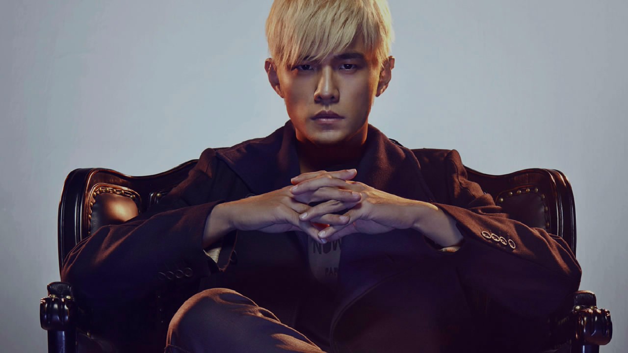 求周杰伦这张图片的超清版