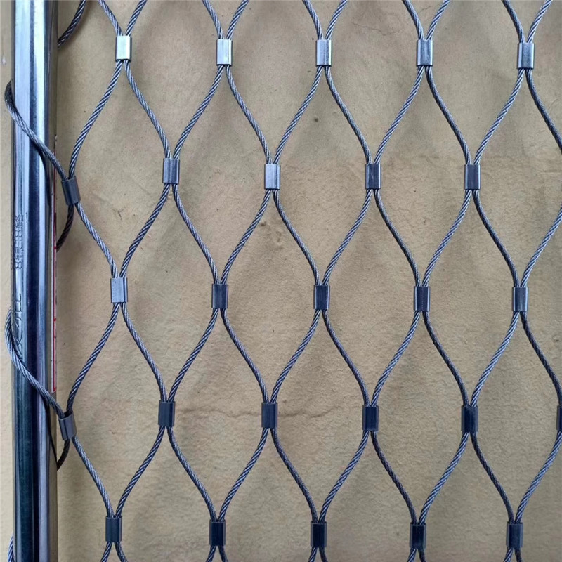 成都交叉编织绳网不锈钢钢丝绳编织网成都钢丝绳卡扣网