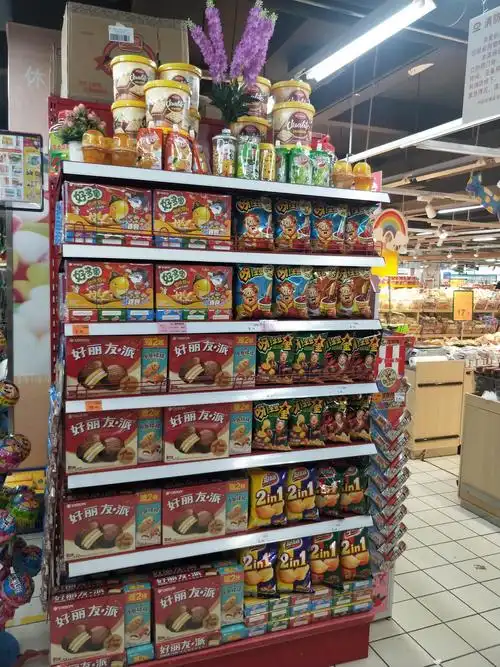休闲食品端头陈列