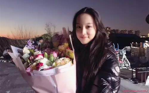 少年叶轻眉谁演的 扮演者顾语涵个人资料起底童星出道 顾语涵演员