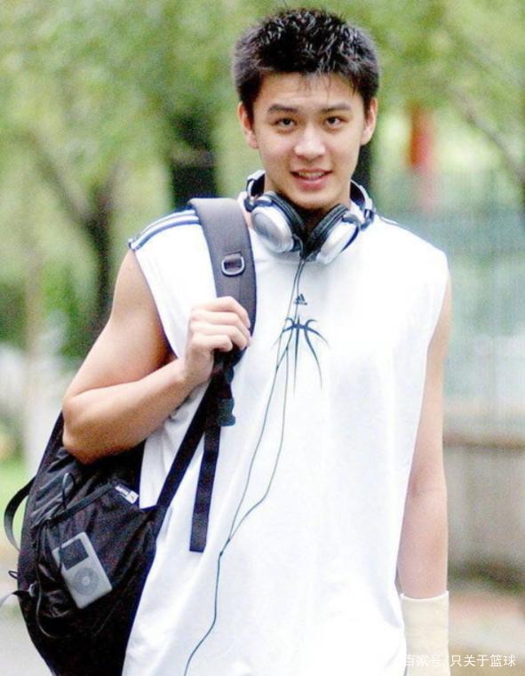 南杜锋北杨鸣,这才第二场,杨指导已经杀疯了!