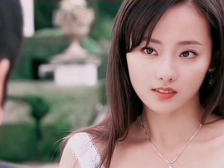 琼瑶"寻找紫菱"大赛的冠军,仙颜值 #又见一帘幽梦  #迟来的情话降速版