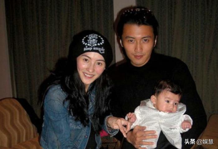 王菲谢霆锋最新消息(谢霆锋方正式辟谣王菲产子传闻)