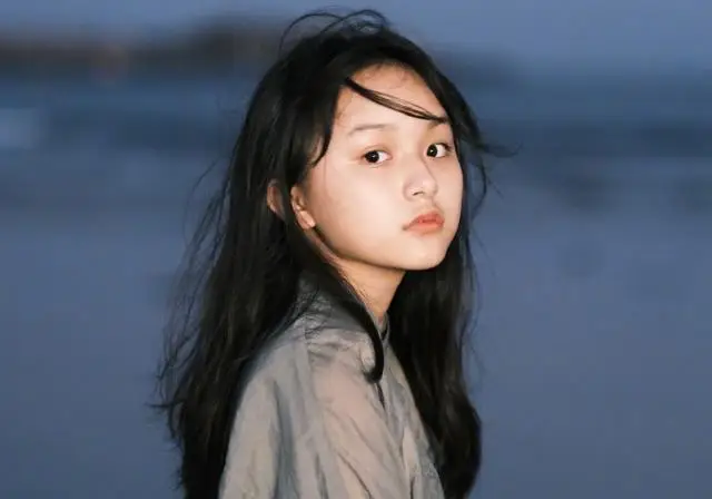 不知道长大后的刘楚恬还会不会继续坚持拍戏,相信只要坚持,凭