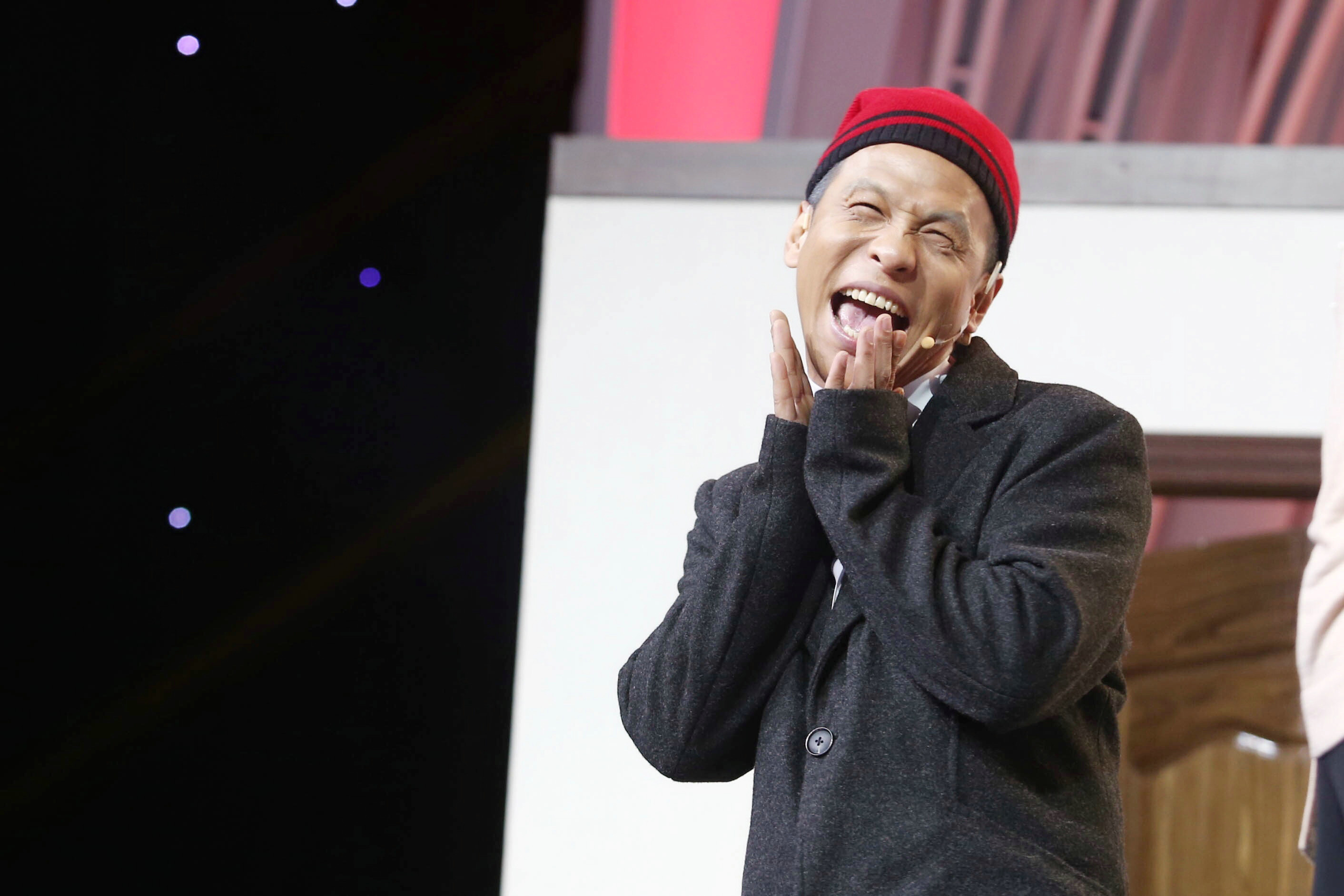 笑声传奇蔡明作品获最高票 宋小宝力挺新锐笑匠