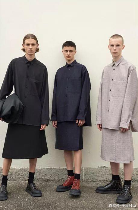 男生穿裙子是时尚还是另类?余文乐亲身示范,黑色半身裙十分绅士