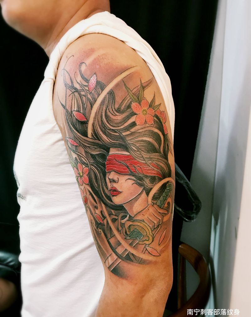 手臂纹身纹身图片手臂新传统纹身图案