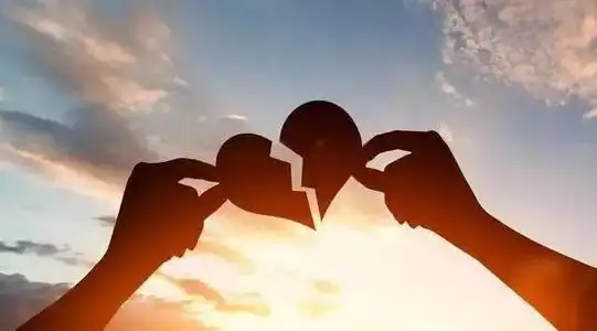 所以,一个男人的责任心在婚姻家庭中起着非常重要的作用.