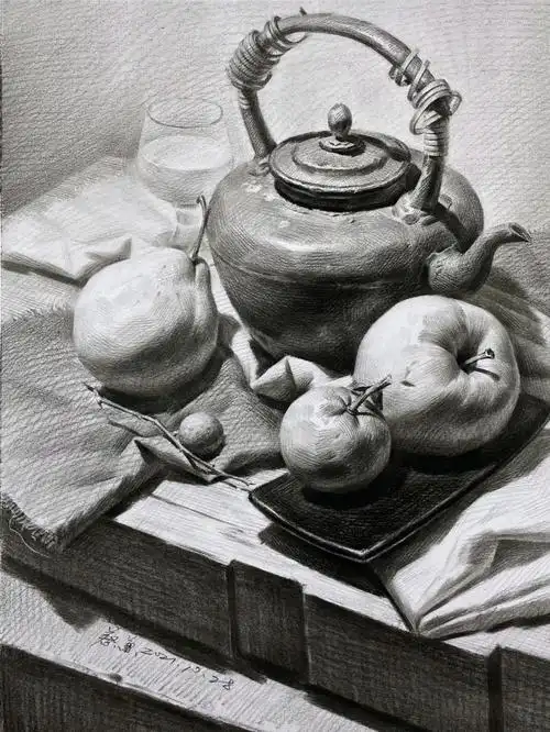 素描静物铁壶组合