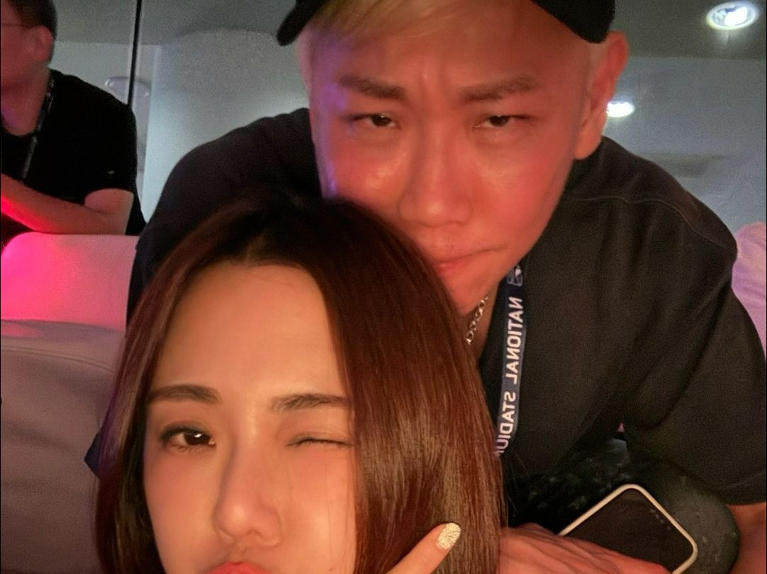 陶喆和妻子penny去看taylor swift演唱会-陆玖跃章-陆玖跃章-哔哩哔哩