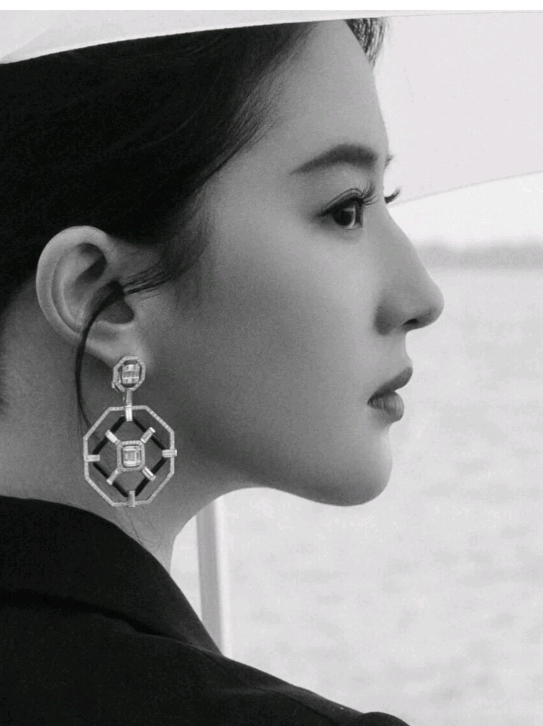 99#侧颜杀检验女神的黄金标准7515751598侧脸好看的人