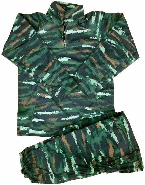 我国武警第一款虎斑迷彩系列作战服是13式作战服.