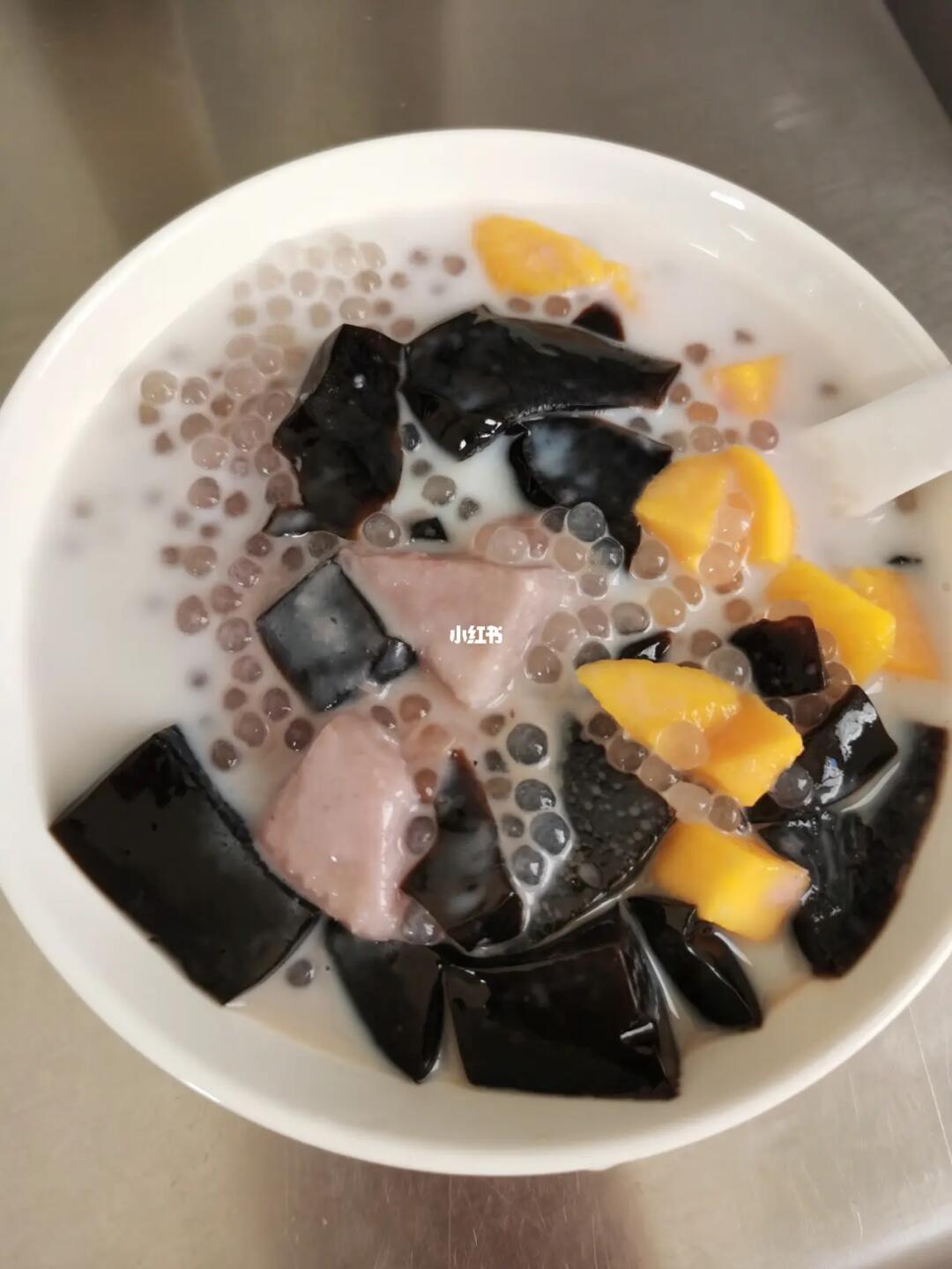 香芋紫薯西米露凉粉