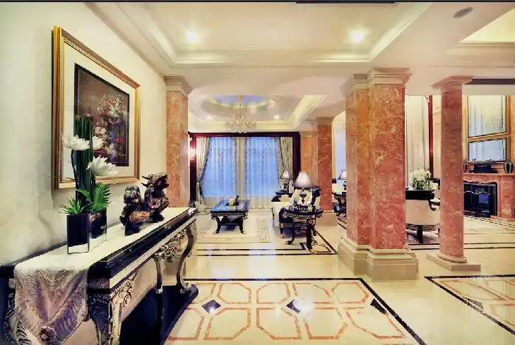 邯郸颐景蓝湾欧式客厅大理石柱子置物柜背景墙吊顶效果图