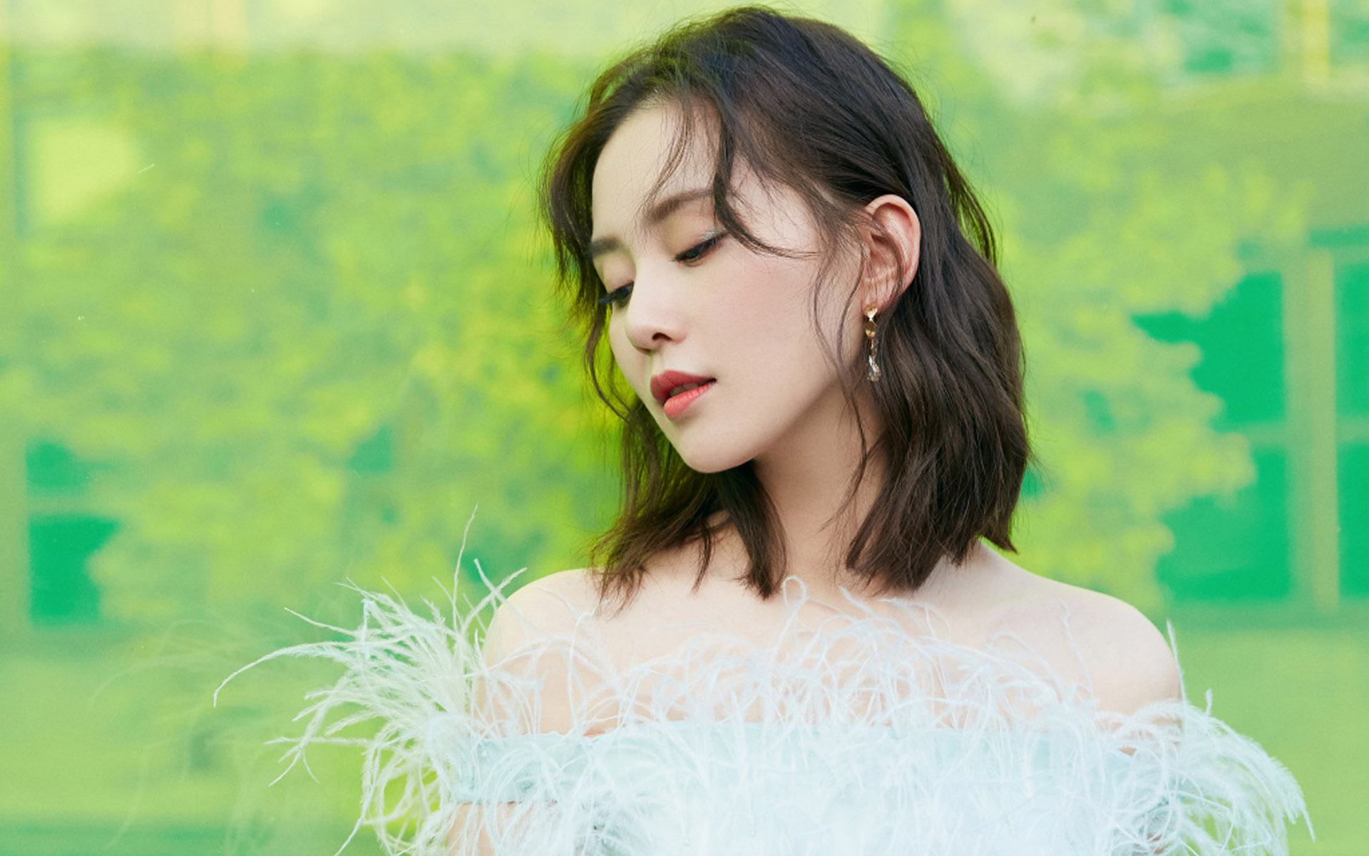 刘诗诗优雅写真桌面壁纸