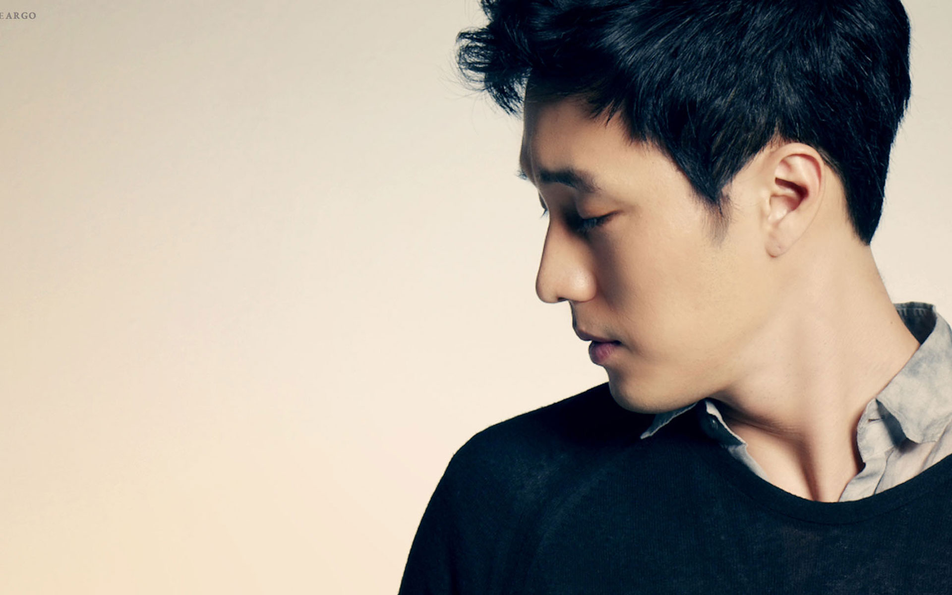 韩星苏志燮写真高清桌面壁纸