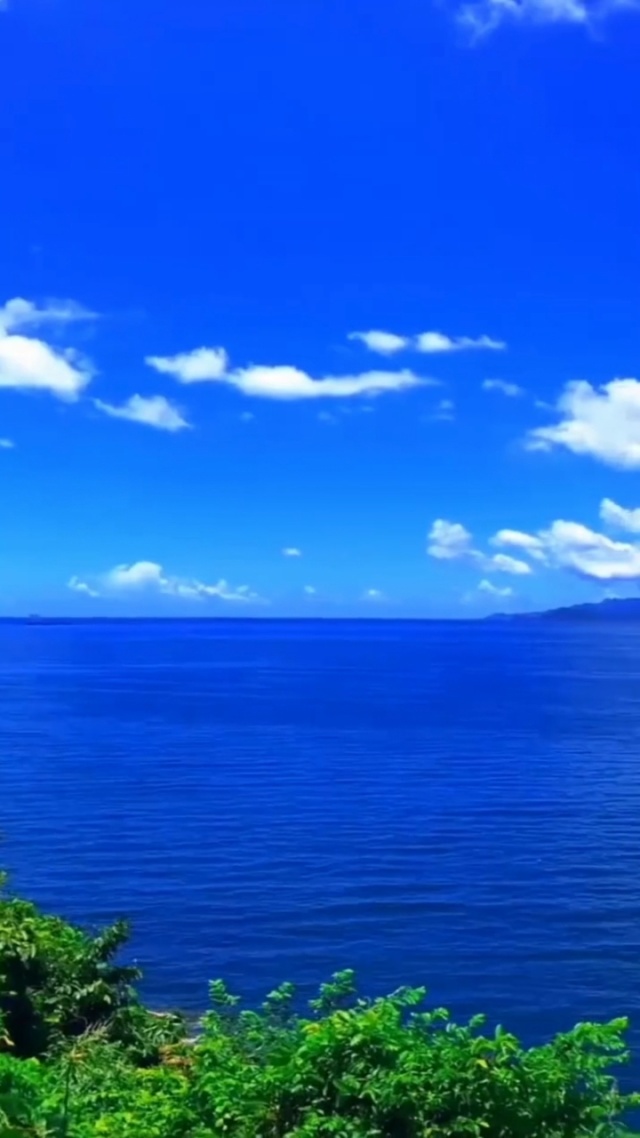 碧水蓝天太美丽了