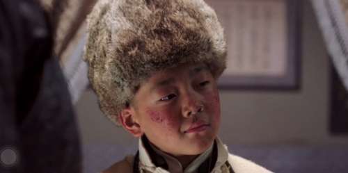 在没有被爸爸在《笑傲江湖》节目上介绍前,小演员周思羽一直很低调.