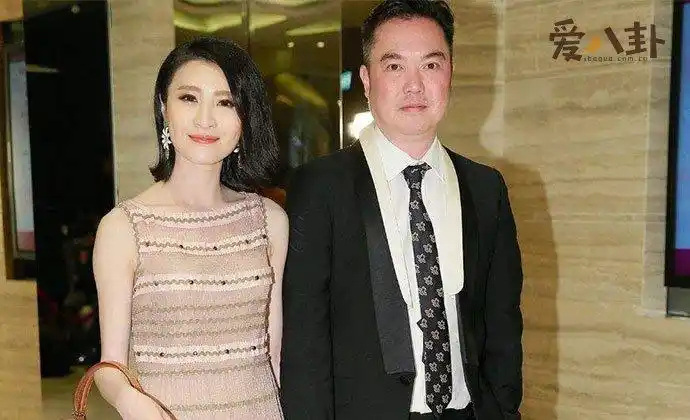 林夏薇老公多大 钻石王老五莫赞生资料照片及身家揭秘