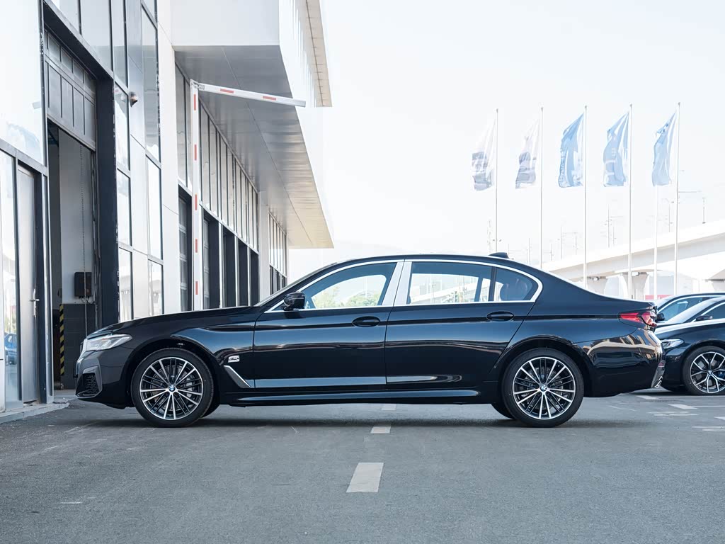 华晨宝马 宝马5系 2022款 改款二 530li 领先型 m运动套装