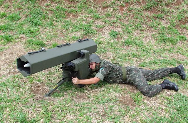 巴西的高科技武器,mss1.2反坦克导弹,还可以用来反直升机