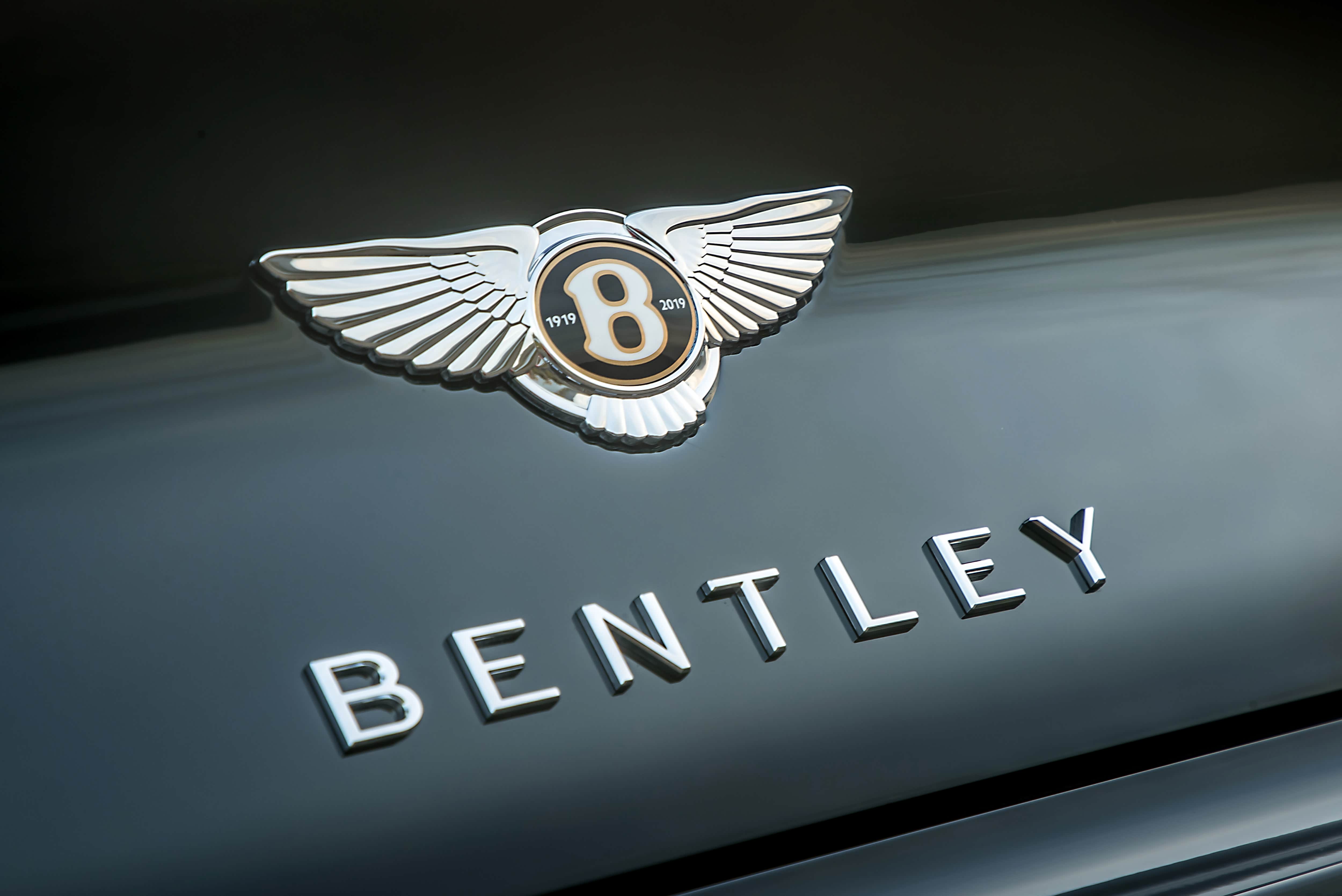 宾利官网(宾利汽车价格及图片) - 123生活百科