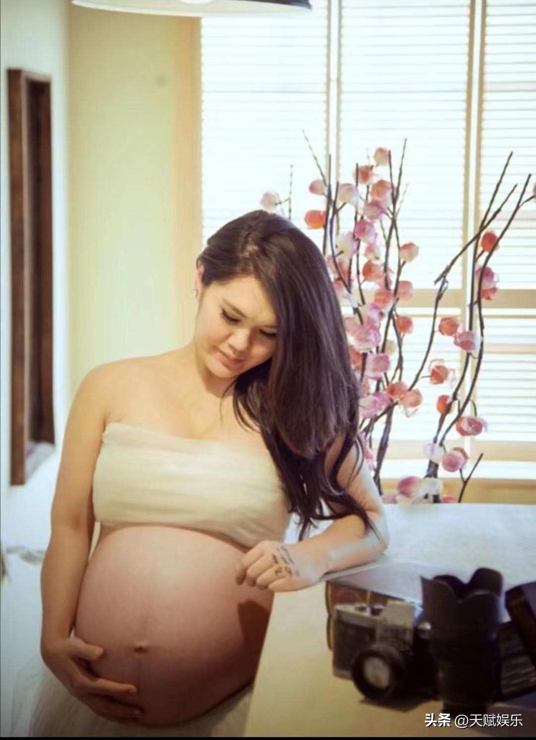 瞧瞧娱乐圈里的明星们孕肚照片(二十一)_交流_网络_留言