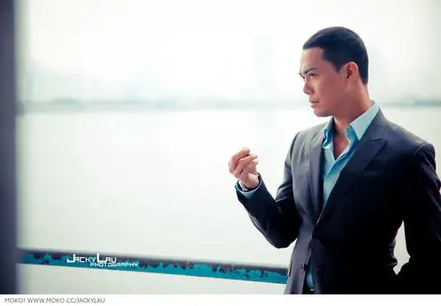 谢天华古早剧照