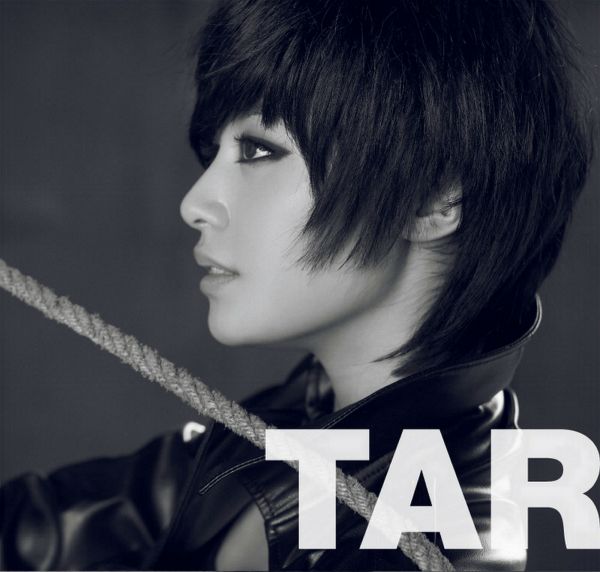 求好看的酷点的朴智妍的短发图