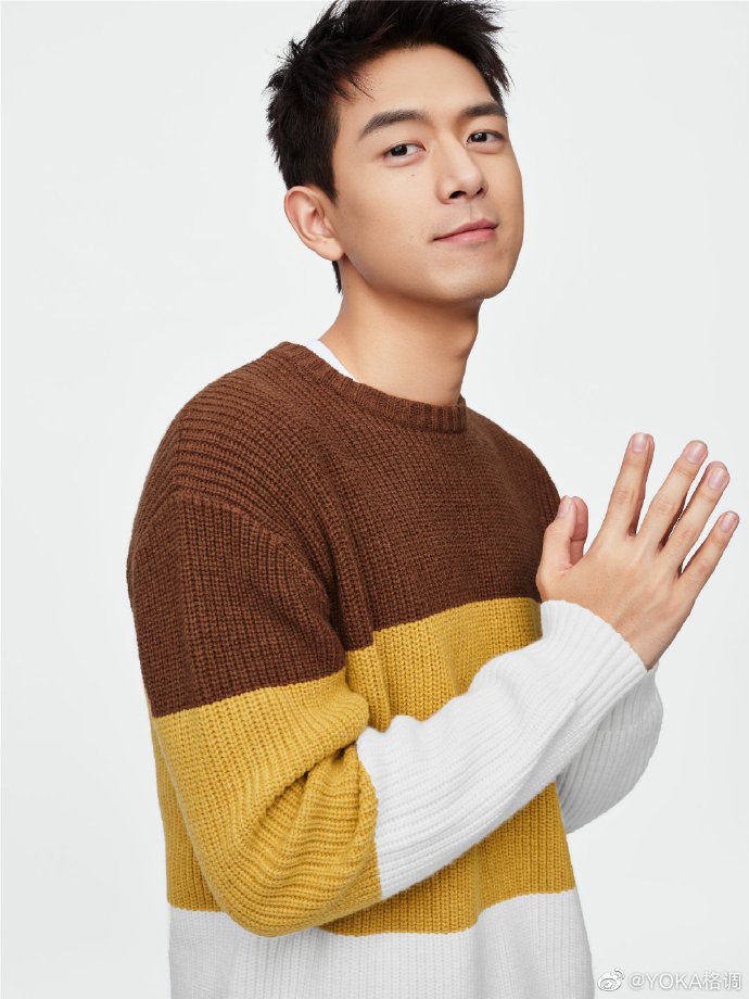 李现1019生日快乐#@李现ing演绎levis032021秋冬系列,融合时尚