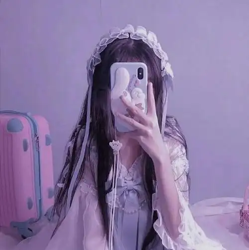 女生头像手机遮脸女头像手机遮住脸的温柔真人女头像点赞关注抱走滤镜