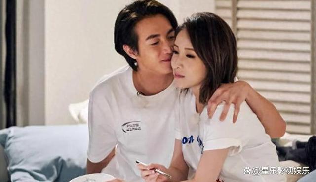 近日,44岁的萧亚轩再次成为娱乐圈的焦点.