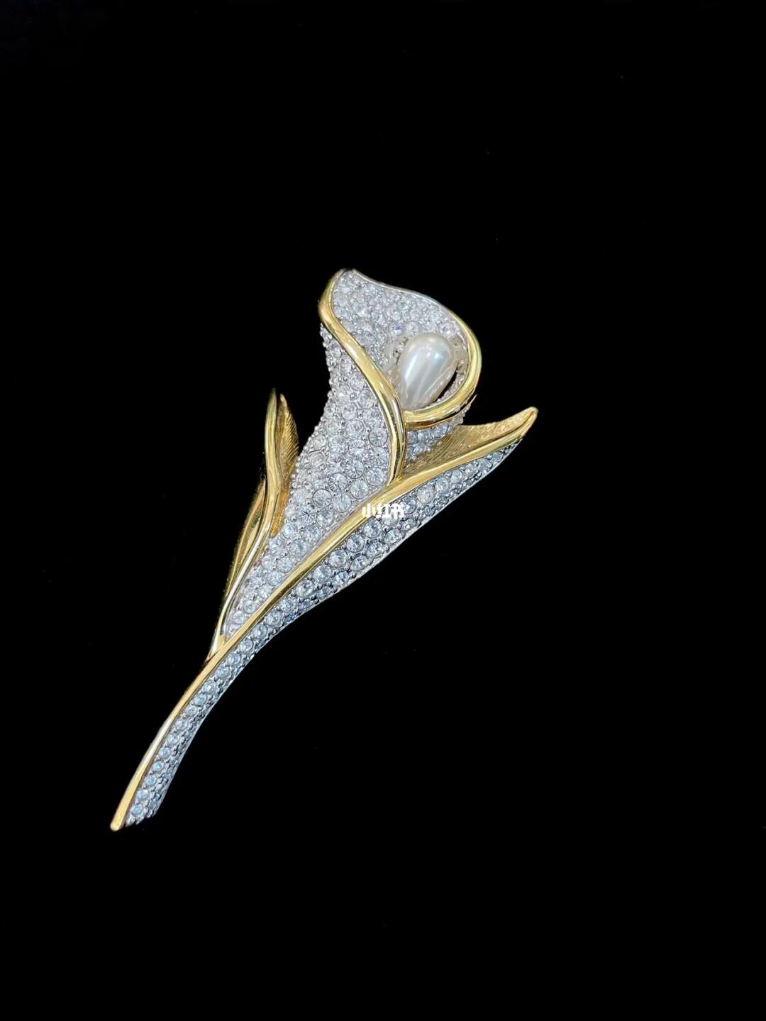 vintage施华洛世奇马蹄莲胸针