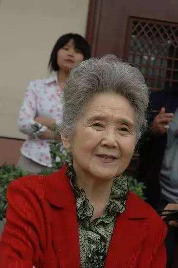 老戏骨鲁园去世演员林允允太可惜了为什么不是肖战