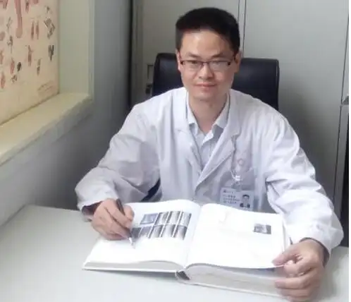 白衣侠客——郑州市骨科医院张春雷